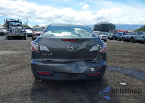 2010 Mazda Mazda3 I Touring из США, поврежденный, VIN JM1BL1SF3A1141082